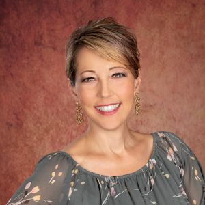 Michelle R Lemoi, CEO & Founder of Elevate - Women In Construction & COO of Zora Builders - Elevate - Women in Construction & Zora Builders